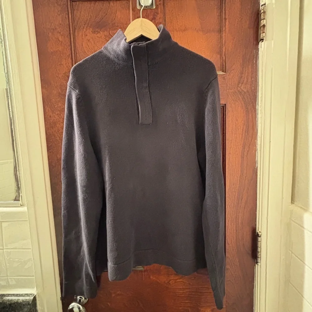 Banana Republic Men's 3-Hook XL Sweater in Charcoal Navy, GUC